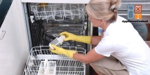What Causes a Dishwasher to Smell